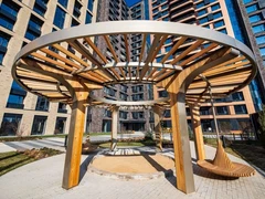 Покупатели новостроек бизнес- и премиум-класса переоценивают статусные опции и недооценивают повседневную инфраструктуру.